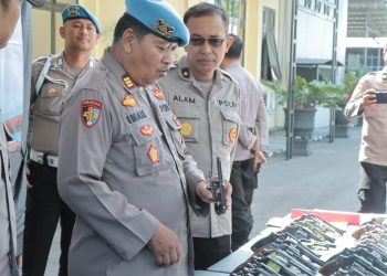 Kontrol Ketat, Polres Nganjuk Gelar Pemeriksaan Berkala Senjata Api