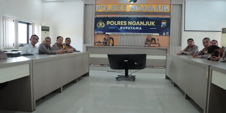Kecelakaan Lalu Lintas Turun 52 Persen, Polres Nganjuk Tekankan Hasil Positif Ops. Ketupat Semeru 2025