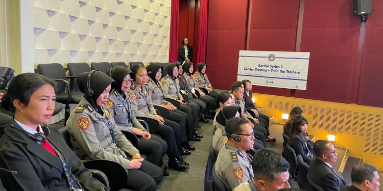 Polri Dorong Kepemimpinan Perempuan Lewat Pelatihan Gender di JCLEC Semarang