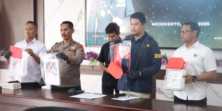 Polres Mojokerto Kota Bongkar 2 Arena Sabung Ayam Amankan 5 orang