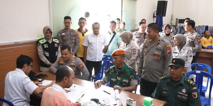 HUT Bhayangkara ke-79, Polres Jombang Peduli Sesama Lewat Aksi Donor Darah