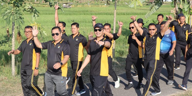Olahraga Bersama di Goa Margo Trisno, Kapolres Nganjuk Sediakan Hadiah Sepeda Gunung