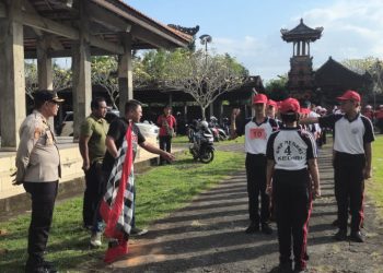 Meriahkan HUT Kemerdekaan RI ke 80 Kecamatan Kediri Laksanakan Gerak Jalan SD dan SMP serta Karnaval TK