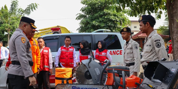 Kapolres Jombang Pimpin Apel Kesiapan Tanggap Darurat Bencana: Tekankan Sinergi dan Respons Cepat Hadapi Potensi Bencana
