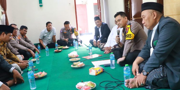 Perkuat Sinergi Lintas Gereja, Kapolres Nganjuk Jamin Pengamanan Ibadah Umat Nasrani