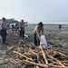 Sinergi Jaga Kelestarian Lingkungan, Polsek Tabanan Gelar Aksi Bersih-Bersih di Pantai Yeh Gangga