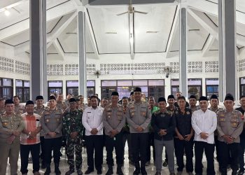 Safari Ramadan di Aula Kecamatan Kaliwungu, Polisi Gandeng Stakeholder Antisipasi Perang Sarung