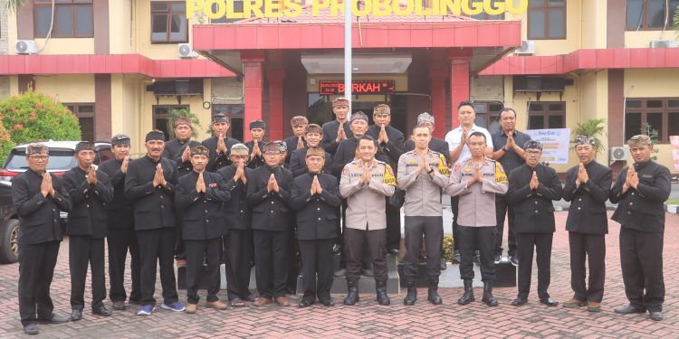 Tengger Tribe Commends Probolinggo Police for Restoring Bromo’s Tourism Image