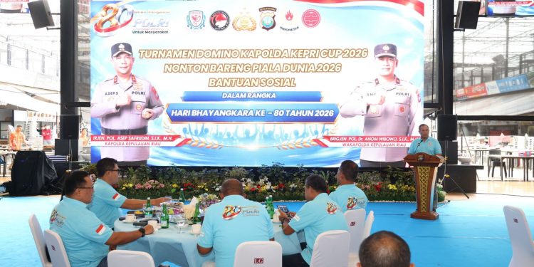 ‎POLDA KEPRI GELAR TURNAMEN DOMINO, NOBAR PIALA DUNIA DAN BAKTI SOSIAL MERIAHKAN HARI BHAYANGKARA KE-80