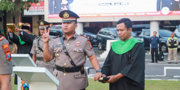 Kapolres Jombang Pimpin Sertijab Kasat Reskrim dan Sejumlah Kapolsek Jajaran
