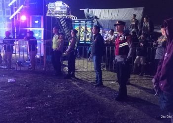 Boleh Menikmati Hiburan, Asal Patuhi Aturan,” Tegas Kapolsek Tarokan di Tengah Deru Cek Sound