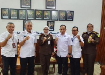Sinergitas Perhutani KPH Jombang Bersama Kejaksaan Negeri Jaga Aset Negara Dan Kelestarian Hutan