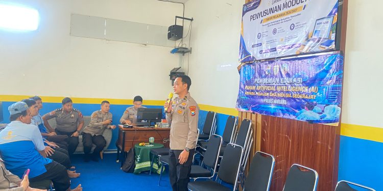 Polres Jombang Edukasi Literasi Artificial Intelligence Kepada Pelajar SMK 1 Muhamadiyah Jogoroto, Jombang