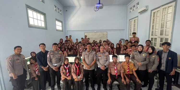 Polres Jombang Tingkatkan Pemahaman Pelajar tentang Kecerdasan Buatan melalui Sosialisasi Paham AI
