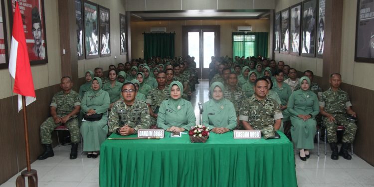 Perkuat Keharmonisan dan Pola Asuh Keluarga, Kodim 0808/Blitar Ikuti Webinar Parenting Bersama dr. Aisah Dahlan