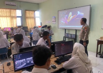 Polres Jombang Berikan Edukasi “Paham AI” kepada 95 Siswa SMK PGRI 1 Jombang
