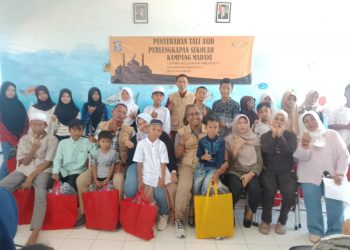 LAZIS-NU Kelurahan Simokerto Gelar Santunan dan Bagikan Perlengkapan Sekolah untuk Anak Yatim Piatu