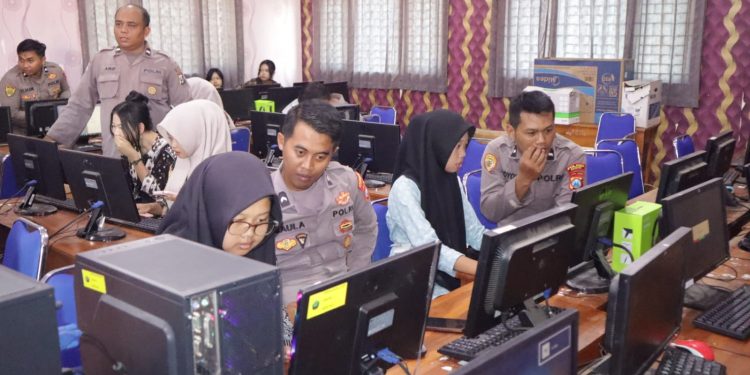 Sekali Klik Jadi Konten, Polres Kediri Bekali Pelajar Etika di Era AI