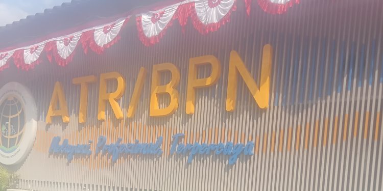 Kemudahan Pelayanan Kantor BPN Kabupaten Kediri  Mendapat Apresiasi  Masyarakat.