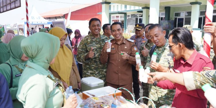 Kodim 0808/Blitar Gelar Bazar Murah HUT Ke-81 TNI: Wujud Nyata Kemanunggalan Dan Kepedulian Sosial Untuk Masyarakat
