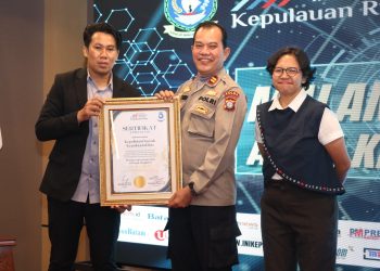 POLDA KEPRI PERKUAT SINERGI DENGAN INSAN PERS, TERIMA APRESIASI PADA HUT KE-5 AMSI KEPRI